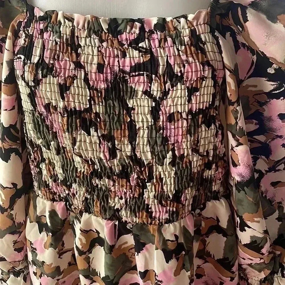 NWT Large abstract midi dress - Picture 2 of 5